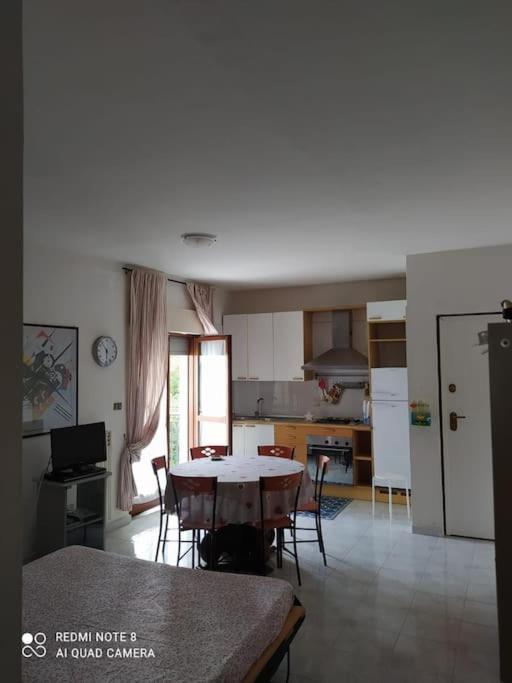 Bilocale Centrale Vicino Al Mare Agropoli Eksteriør bilde